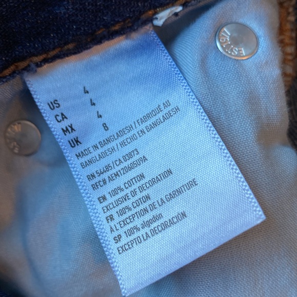 American Eagle Outfitter Jean Shorts Floral Pattern - Picture 6 of 6